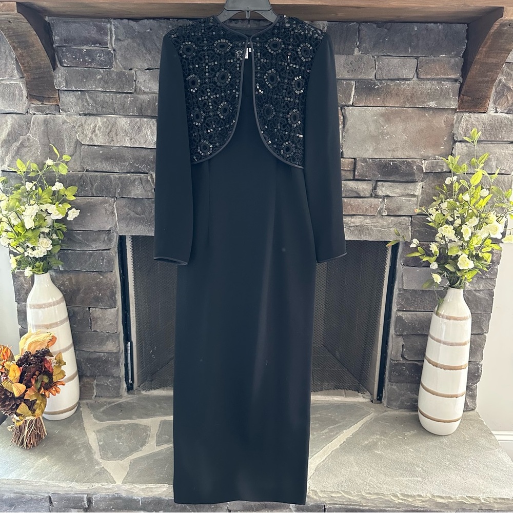 Donna Morgan Elegant Black Long Sleeve Dress with Beaded Overlay